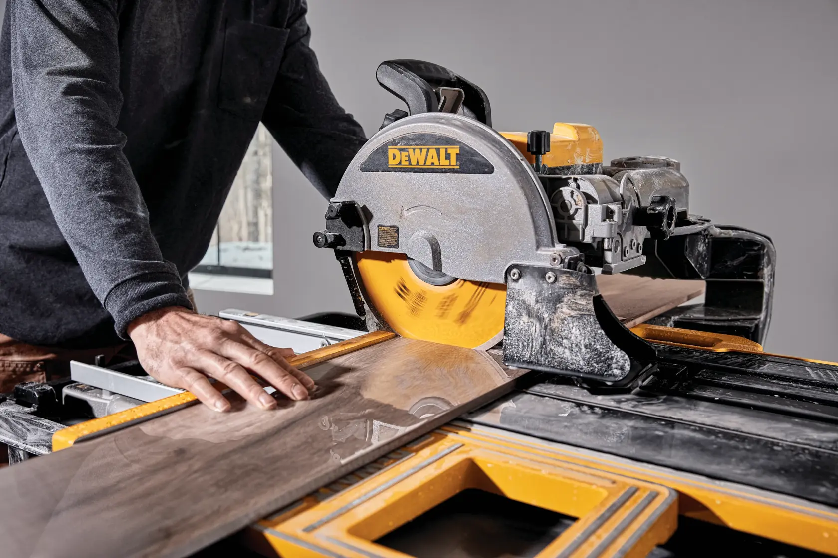 250mm geniş kapasiteli sürgülü tablalı ıslak fayans kesme makinesi