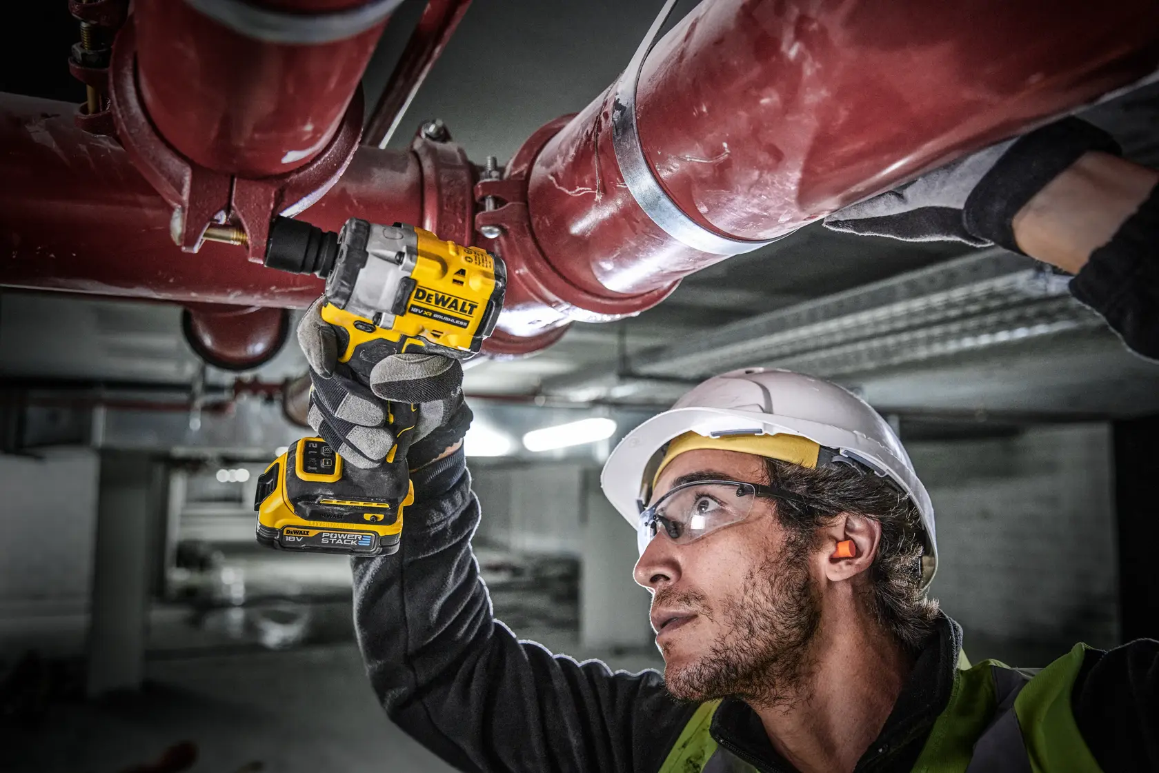 18V 1.7Ah Li-Ion Power Stack Kömürsüz Çift Akülü Somun Sikma