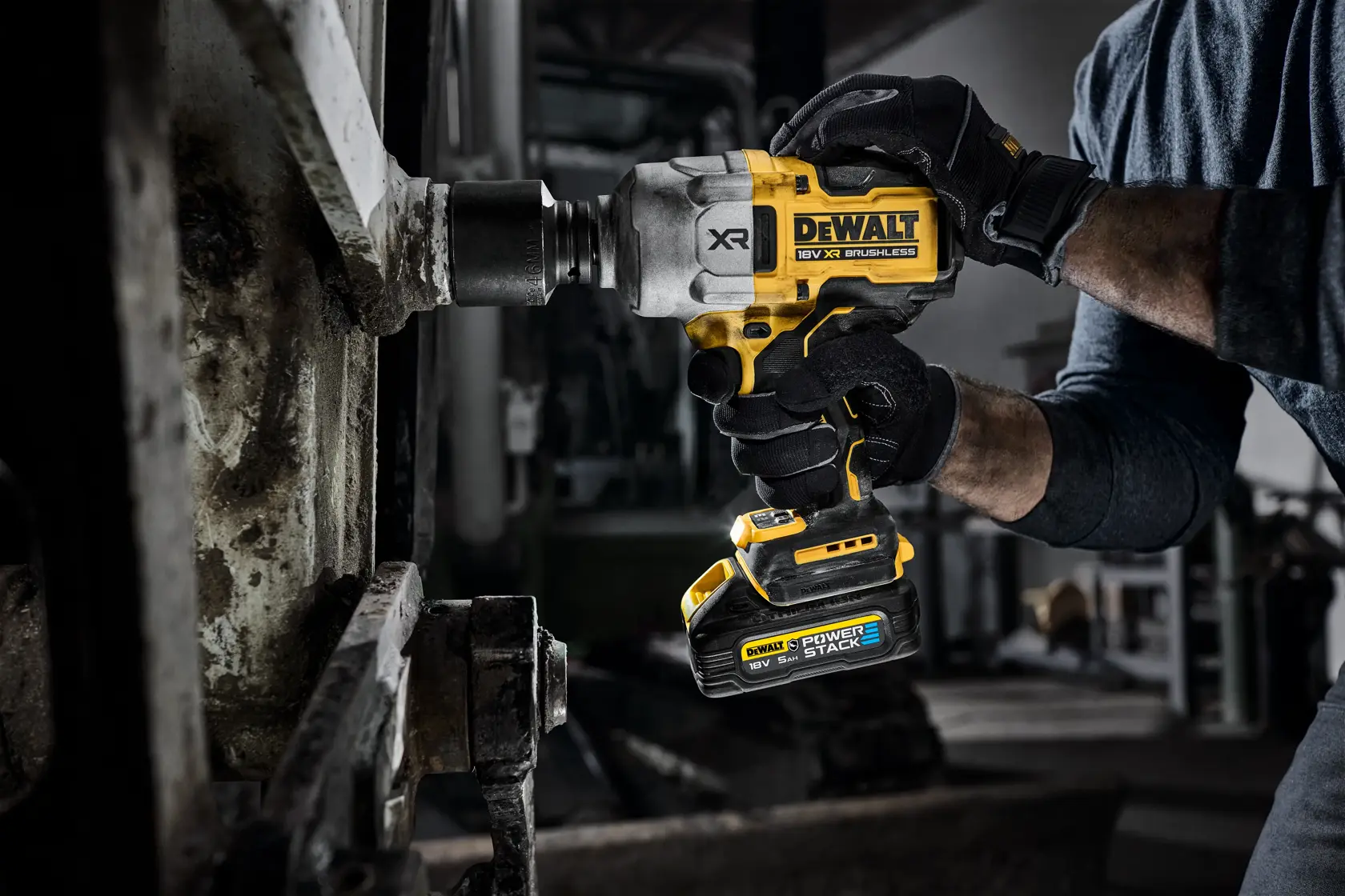 18V XR Kömürsüz 3/4" Yüksek Torklu Darbeli Somun Sıkma Aleti