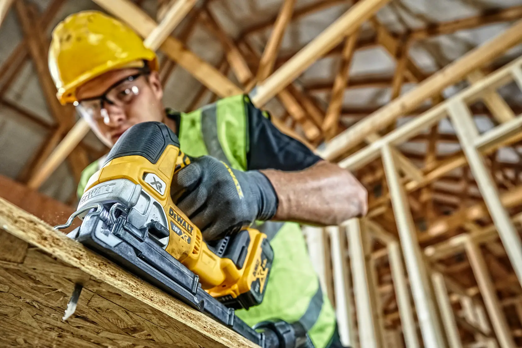 18V XR® kömürsüz dekupaj testeresi - 2 x 5Ah